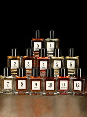 0-12_TheMiniatureCollection.png Lucky 13 Taster Selection Box